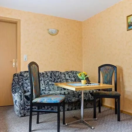 - Brueckenwohnung * Meisdorf