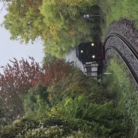 - Brueckenwohnung Apartment *