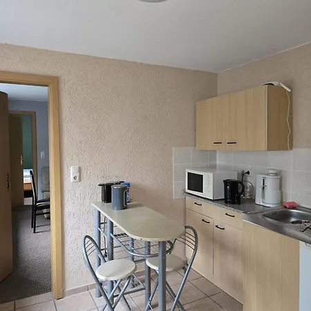 - Brueckenwohnung Apartment *