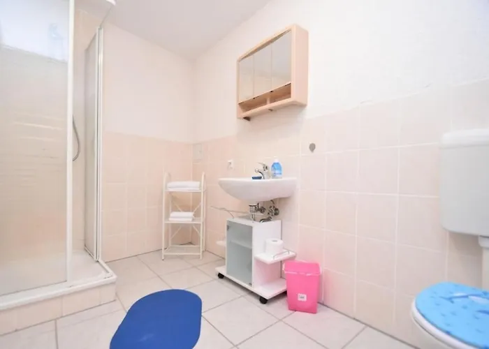 - Brueckenwohnung * Meisdorf